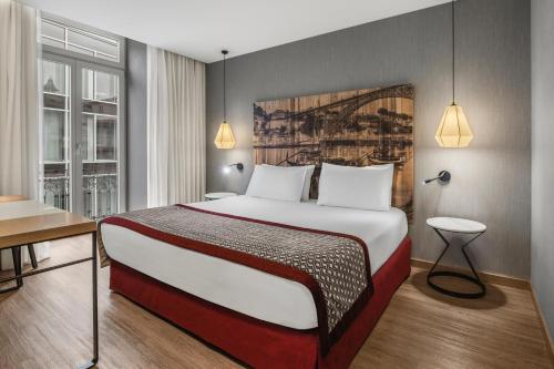 Suite Junior del hotel Eurostars Porto Centro. Foto 9
