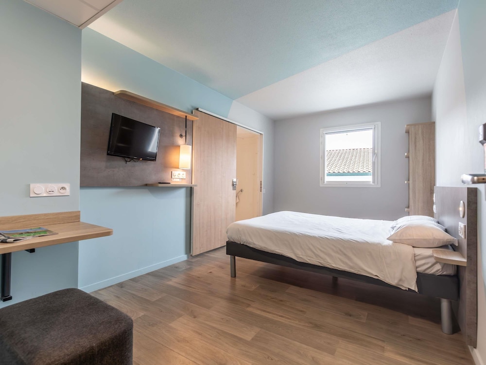 Habitación para huéspedes con limitaciones físicas del hotel Ibis Budget Ciboure Saint Jean De Luz