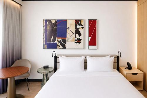 Habitación doble Balcón o Terraza 1 Cama king Con Vistas del hotel The William Vale. Foto 8