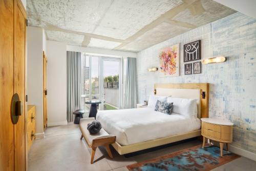 Suite con terraza del hotel 50 Bowery NYC. Foto 2