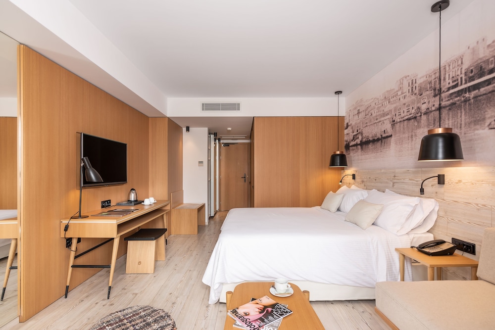 Habitación Ejecutiva del hotel Ibis Styles Heraklion Central. Foto 6
