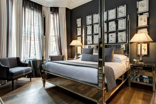 Habitación Deluxe del hotel The Franklin London - Starhotels Collezione