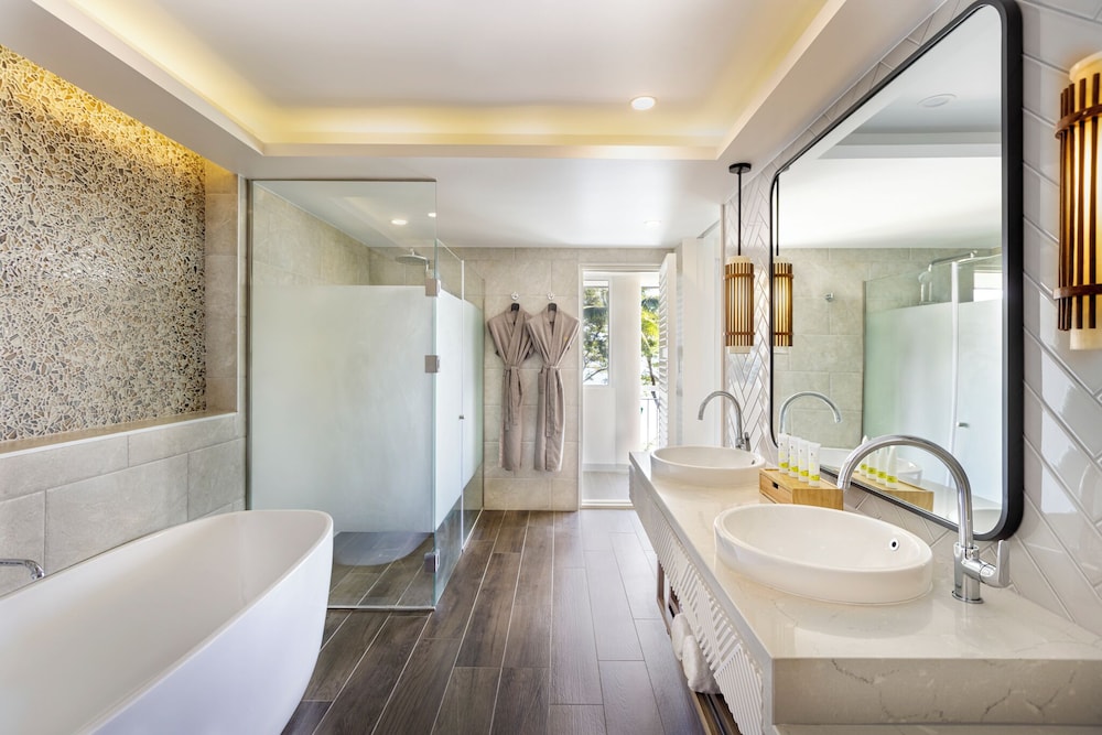 SUITE PRESTIGE con 1 cama king size del hotel Sofitel Fiji Resort and Spa. Foto 6