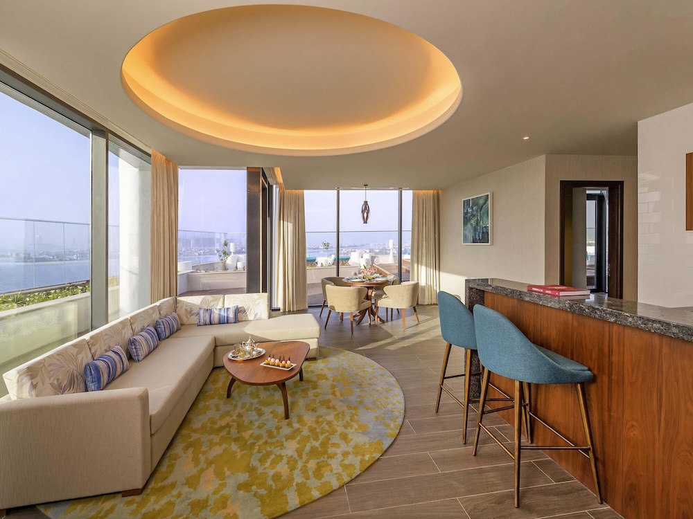 Suite Penthouse con Terraza en la Azotea, Vista al Mar de Palmeras y Acceso al Salón Club del hotel The Retreat Palm Dubai - MGallery by Sofitel