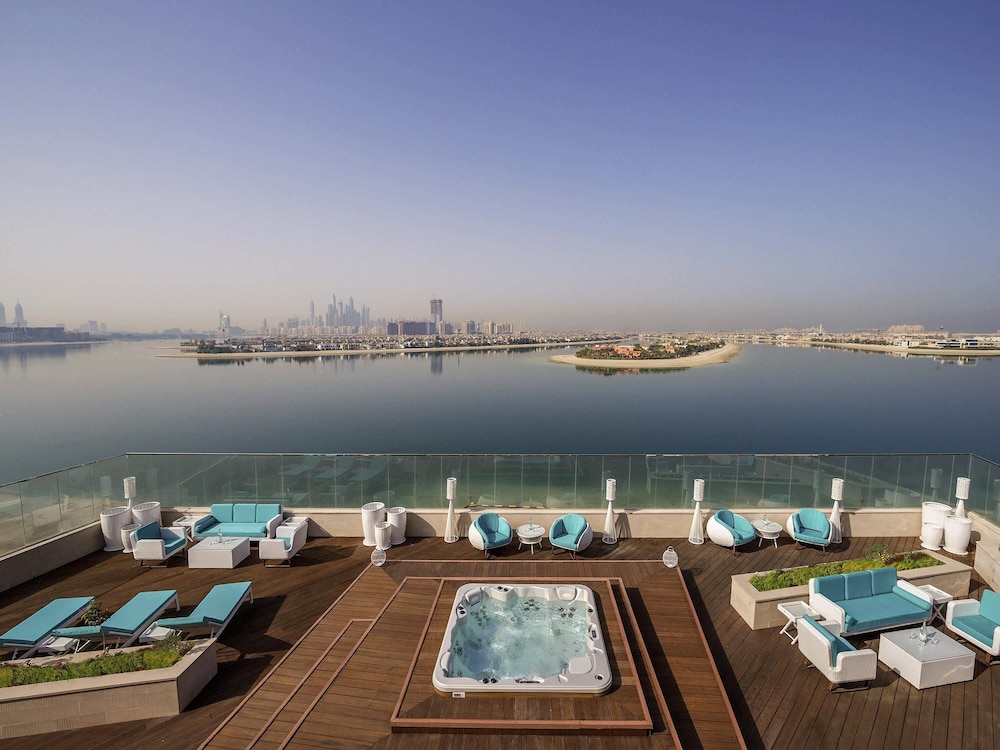 Suite Penthouse con Terraza en la Azotea, Vista al Mar de Palmeras y Acceso al Salón Club del hotel The Retreat Palm Dubai - MGallery by Sofitel. Foto 5