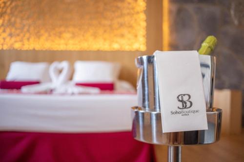 Suite del hotel Soho Boutique Capuchinos and Spa. Foto 2