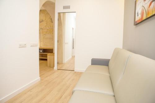 Habitación Familiar del hotel Soho Boutique Capuchinos and Spa. Foto 6