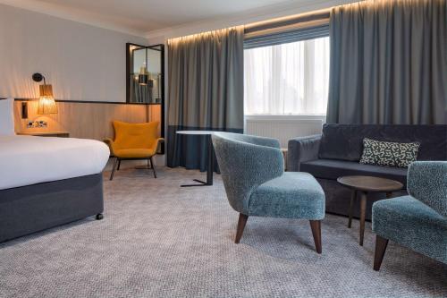 Suite Junior del hotel Doubletree By Hilton London Elstree. Foto 3