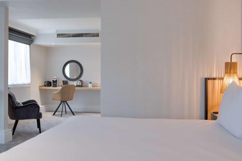 Suite Junior del hotel Doubletree By Hilton London Elstree. Foto 5