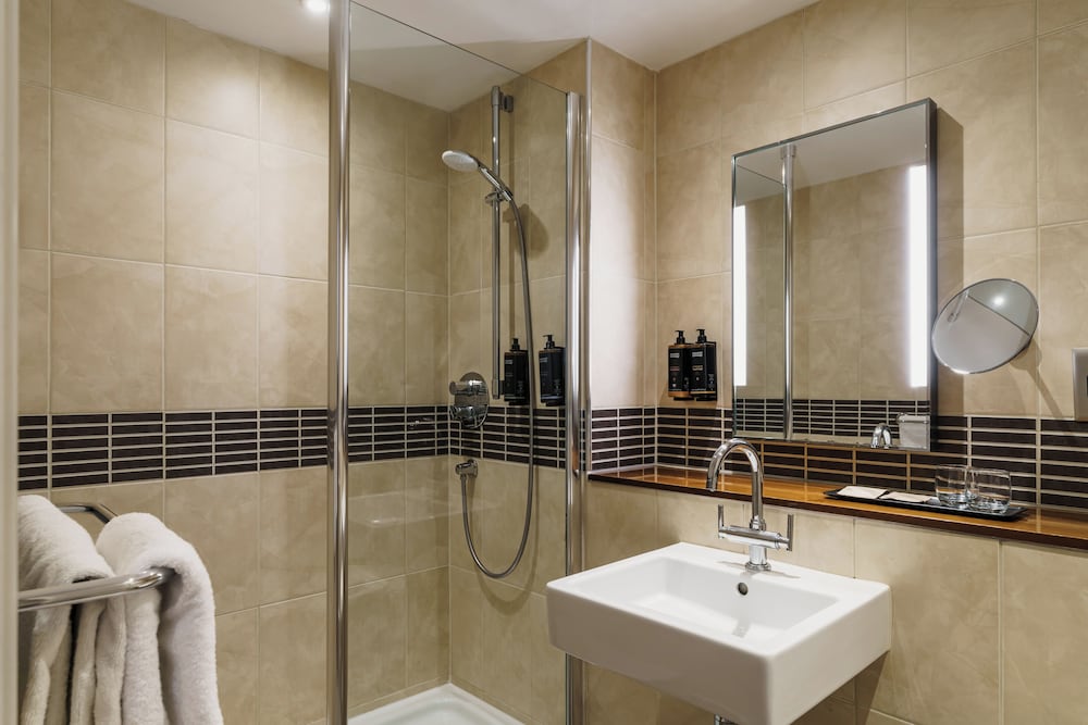 Habitación Privilegio Mercure del hotel Mercure Exeter Southgate. Foto 12