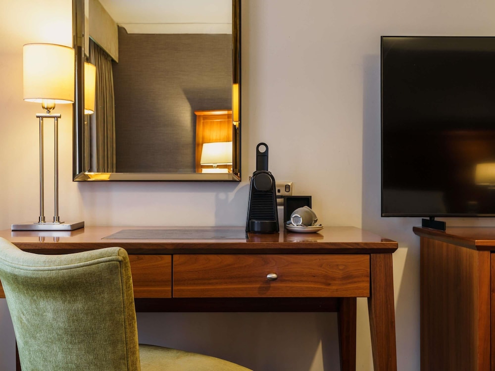 Habitación Familiar Clásica del hotel Mercure Exeter Southgate. Foto 8