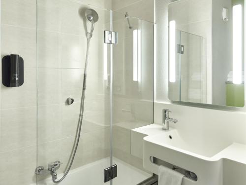 Habitación Cuádruple con literas del hotel B&B près de Disneyland Paris. Foto 1