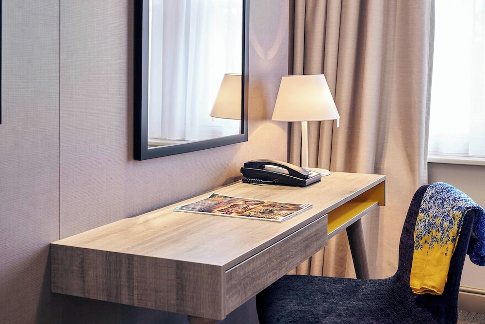 Habitación Gemela Estándar del hotel Exeter Rougemont hotel by Sunday. Foto 1
