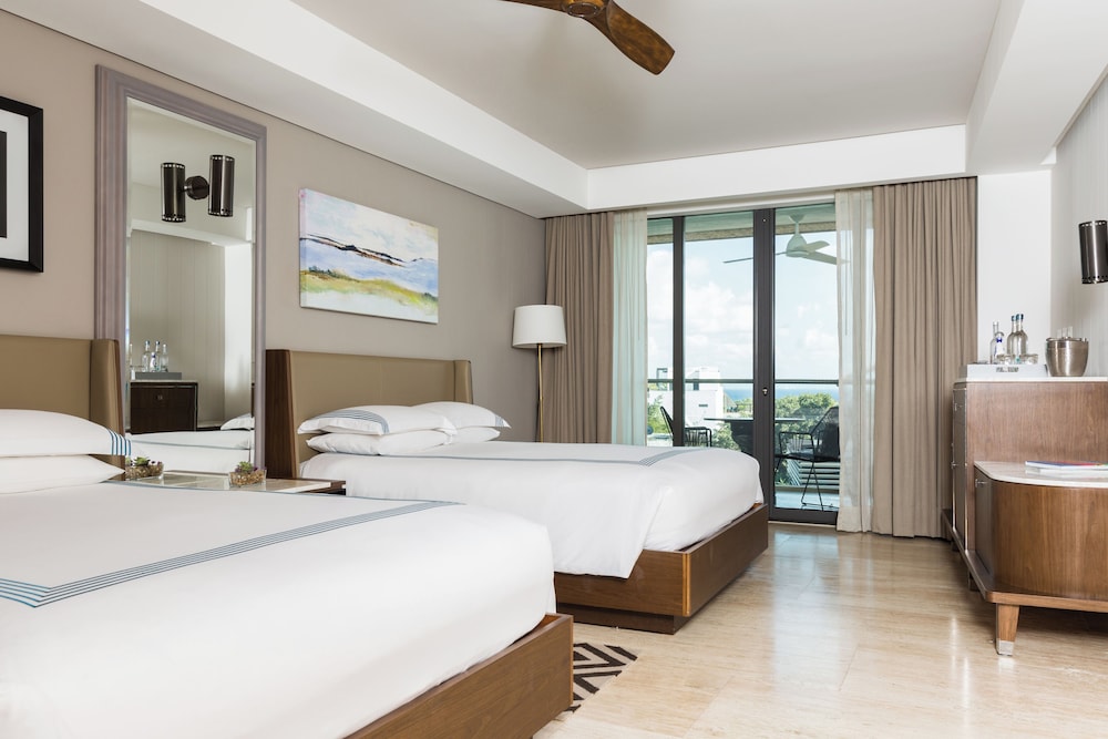 2 Camas Queen Size con Balcón, Downtown House del hotel Hyatt Centric Playa del Carmen