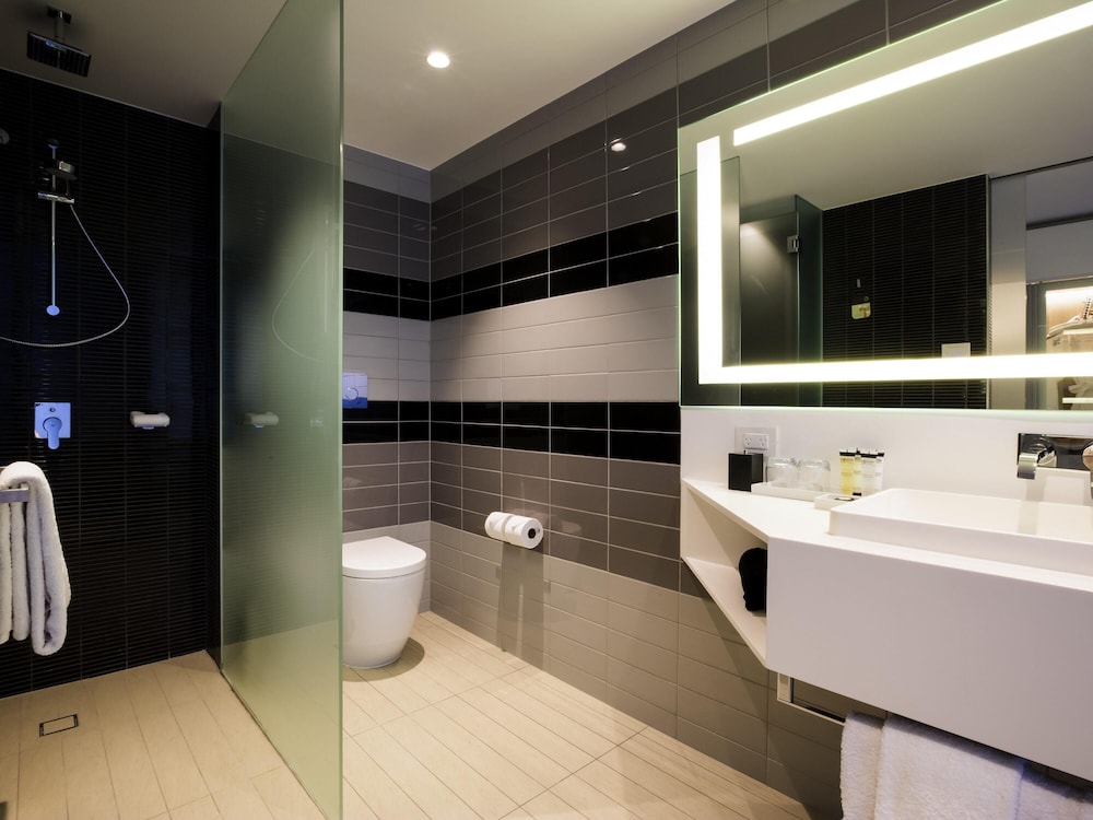 Habitación superior, 2 camas dobles del hotel Pullman Sydney Airport. Foto 5