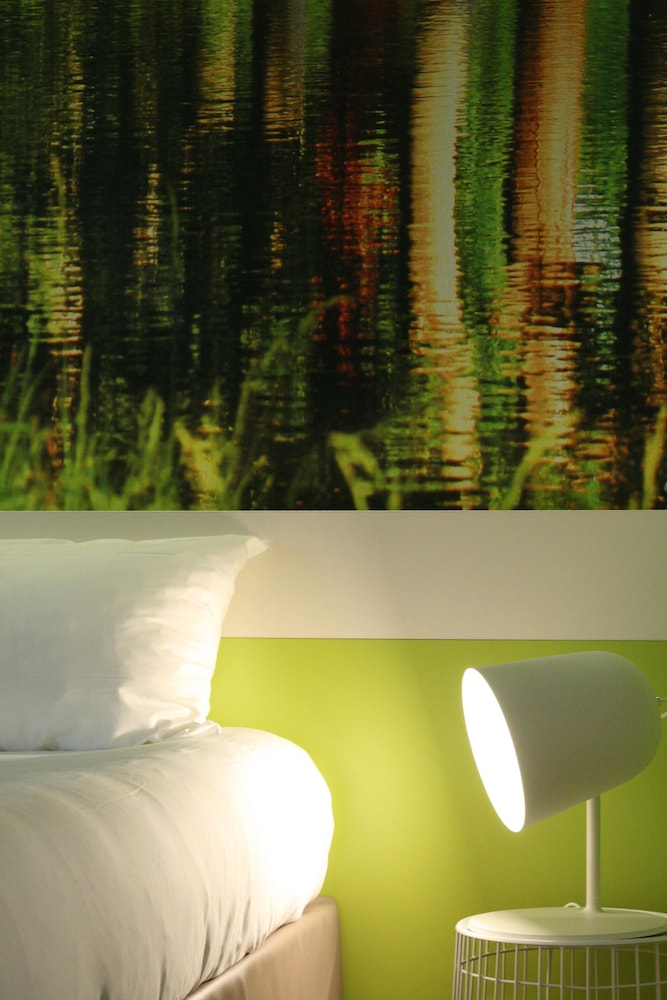 Habitación Standard con vistas al interior del hotel del hotel Ibis Styles Toulouse Labège. Foto 3