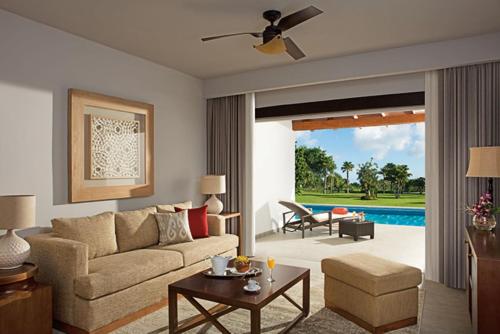 Suite Preferred Club con acceso directo a la piscina del hotel Dreams Dominicus La Romana - All Inclusive