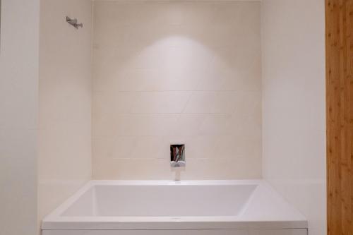 Suite Sagrada Familia del hotel Eurostars Barcelona Central. Foto 4