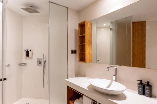 Suite Sagrada Familia del hotel Eurostars Barcelona Central. Foto 8