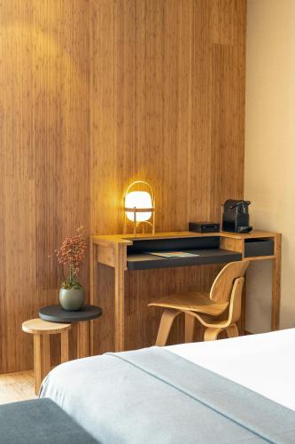 Habitación Deluxe del hotel Eurostars Barcelona Central. Foto 3