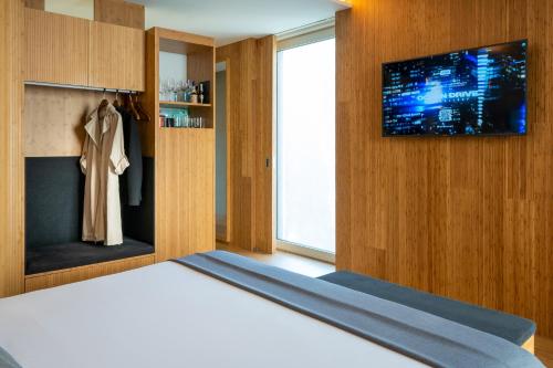 Habitación Deluxe del hotel Eurostars Barcelona Central. Foto 4