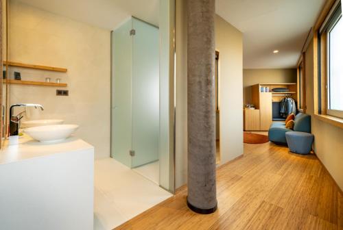 Suite Sagrada Familia del hotel Eurostars Barcelona Central. Foto 1