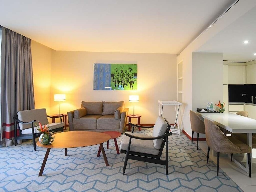 Apartamento: 2 dormitorios, 2 camas king - size del hotel Sofitel Abidjan Hotel Ivoire. Foto 1