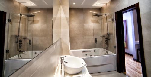 Suite Junior del hotel Parque Real. Foto 6