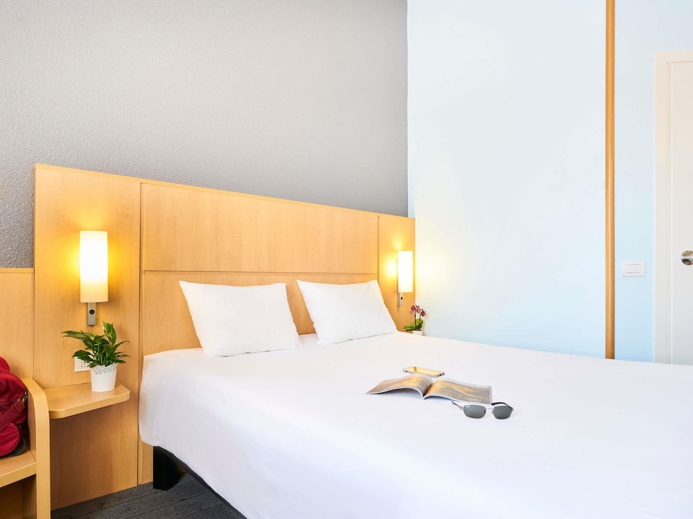 Habitación Premium con 1 cama doble del hotel Ibis Como
