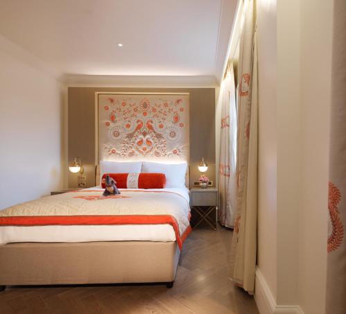 Aula Acogedora del hotel The LaLiT London. Foto 3