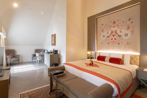 Suite Torre del hotel The LaLiT London. Foto 2