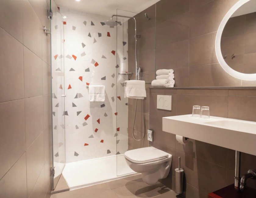 Habitación familiar 1 Cama queen Sofá Cama incluido del hotel Ibis Styles Barcelona City Bogatell. Foto 8