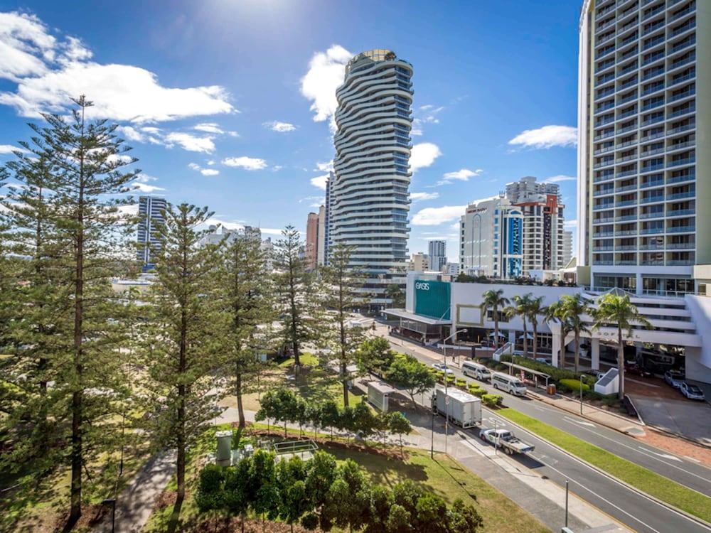 3 dormitorios del hotel Mantra Broadbeach On The Park. Foto 3