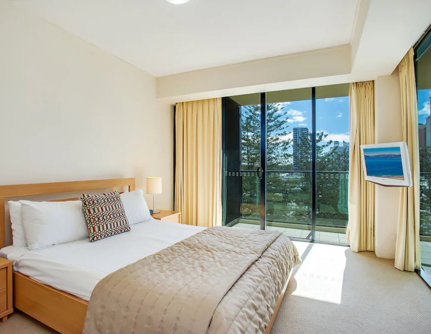 Habitación, 1 habitación del hotel Mantra Broadbeach On The Park. Foto 1