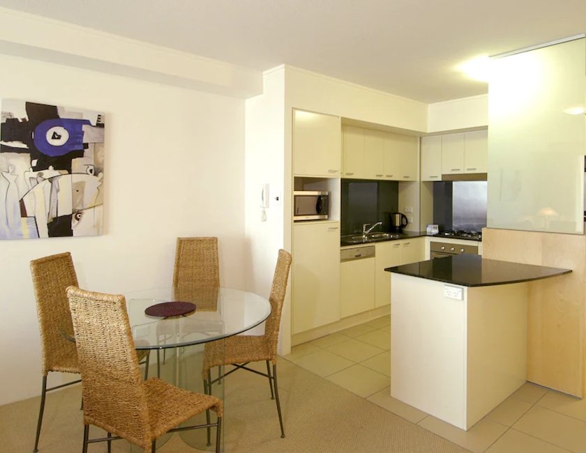 Habitación, 1 habitación del hotel Mantra Broadbeach On The Park. Foto 3