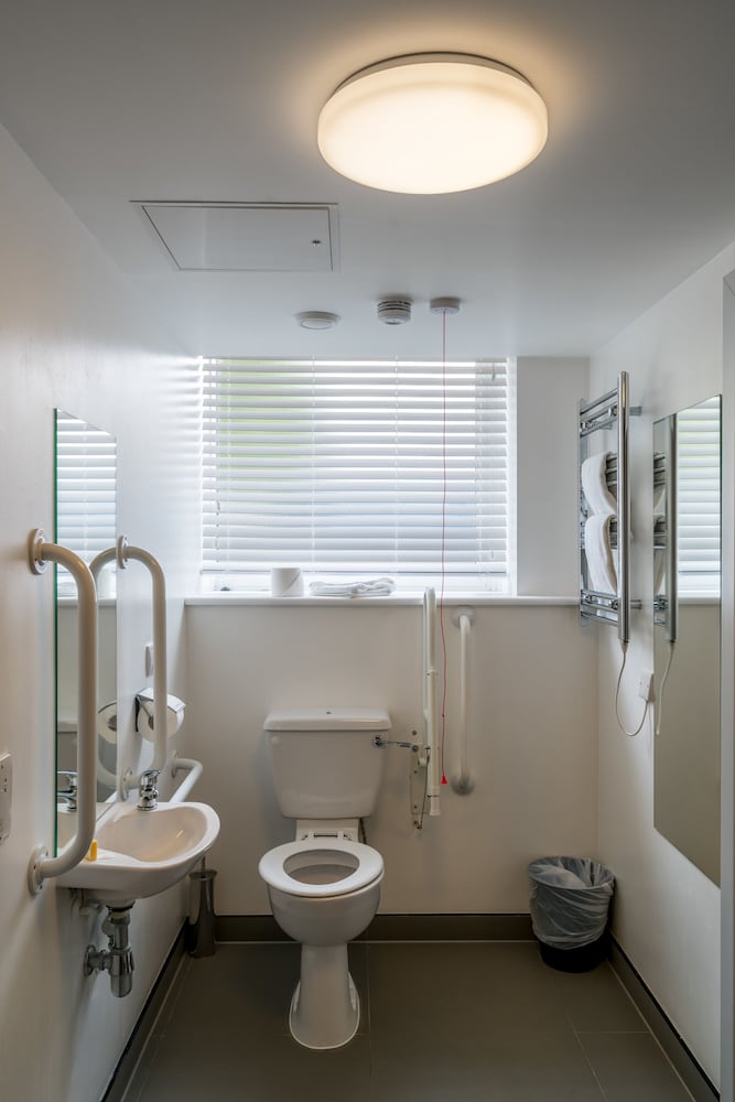 Habitación doble, accesible para personas con discapacidad del hotel Pelican London and Residence. Foto 2