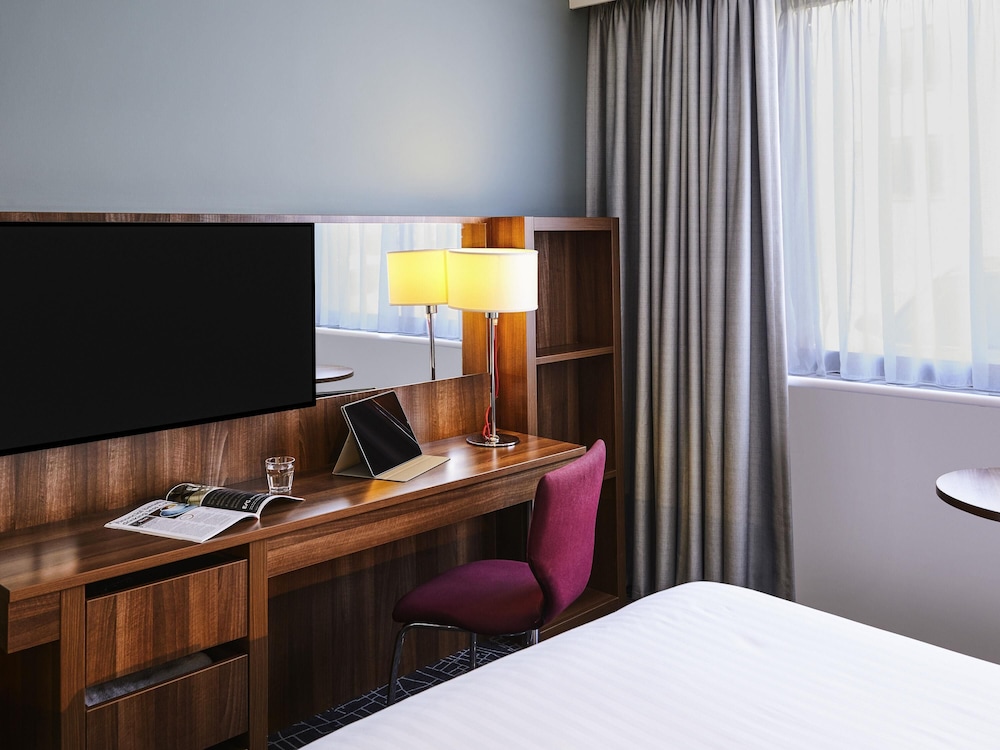 Habitación, 1 cama doble, accesible para personas con discapacidad (Accessible) del hotel Mercure Telford Centre. Foto 1