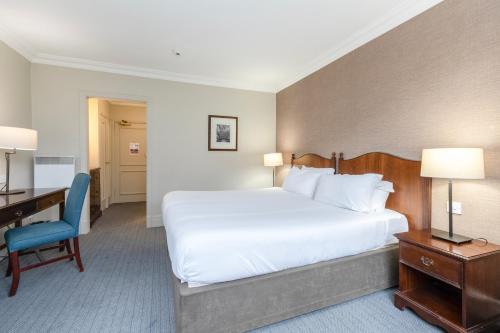 Habitación Doble Executive del hotel Mercure Wessex Winchester. Foto 1