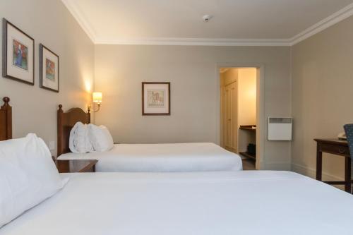 Habitación Doble Estándar - 2 camas del hotel Mercure Wessex Winchester. Foto 7