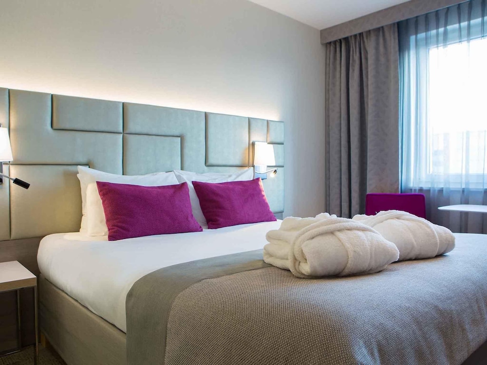 Doble clásica con cama cómoda del hotel Mercure Krakow Stare Miasto (old Town). Foto 8