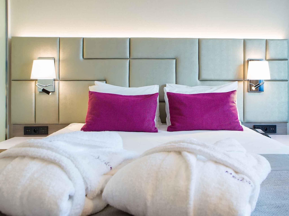 Habitación Privilege con cama grande del hotel Mercure Krakow Stare Miasto (old Town). Foto 6