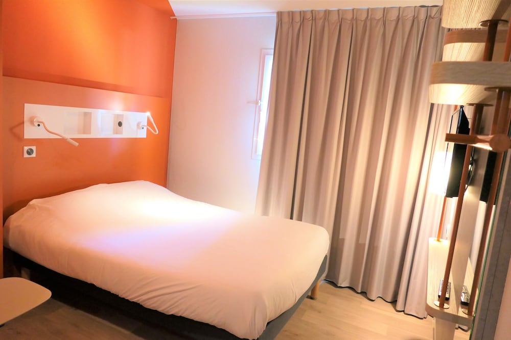 DOBLE - Habitación con 1 cama doble del hotel Ibis Budget Perigueux Boulazac. Foto 4
