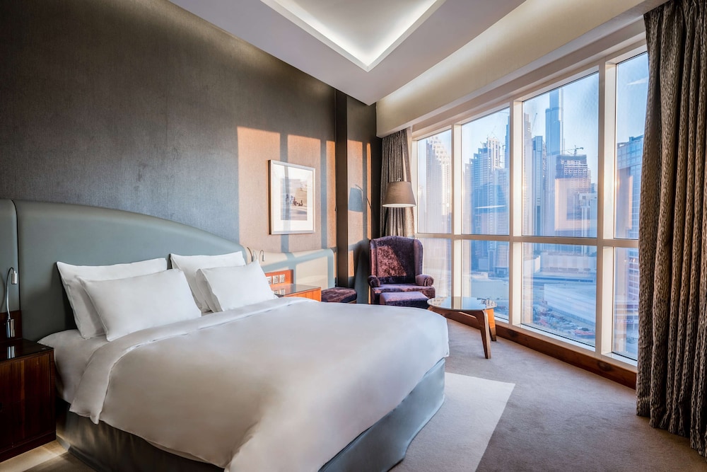 Suite (Downtown View - Lounge Access) del hotel Radisson Blu Dubai Waterfront. Foto 5