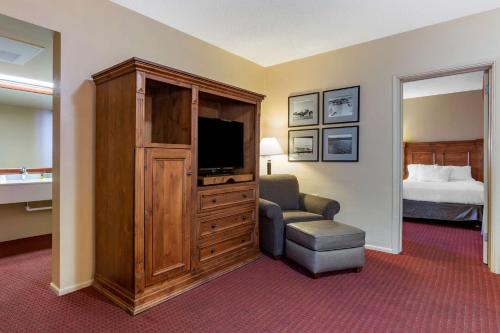 Suite con 2 camas grandes - No fumadores del hotel Best Western Plus King's Inn and Suites. Foto 1