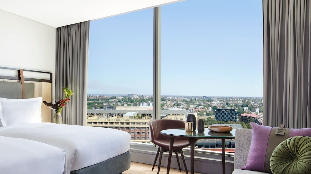 Habitación superior, 2 camas dobles del hotel Sofitel Sydney Darling Harbour. Foto 6
