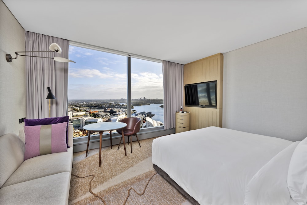 HABITACIÓN SUPERIOR, 1 Cama King Size, Vistas a la Bahía Jones del hotel Sofitel Sydney Darling Harbour. Foto 1