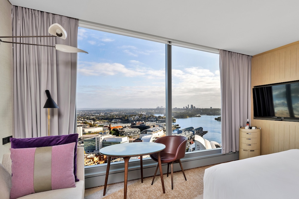 HABITACIÓN SUPERIOR, 1 Cama King Size, Vistas a la Bahía Jones del hotel Sofitel Sydney Darling Harbour. Foto 7