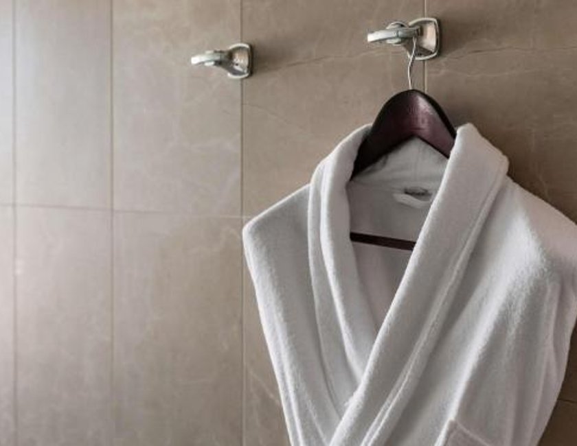 Habitación Superior adaptada para personas con movilidad reducida del hotel Sofitel Sydney Darling Harbour. Foto 3