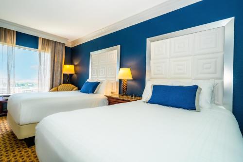 Habitación Estándar del hotel Rosen Plaza Resort. Foto 2