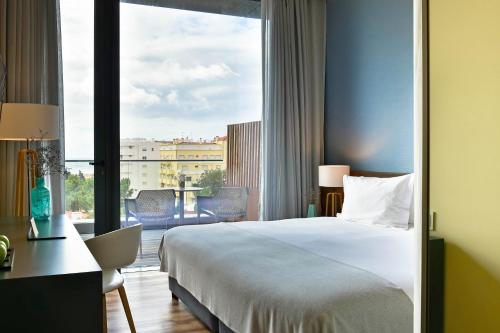 Habitación Doble Deluxe con vistas al mar del hotel The Prime Energize. Foto 5